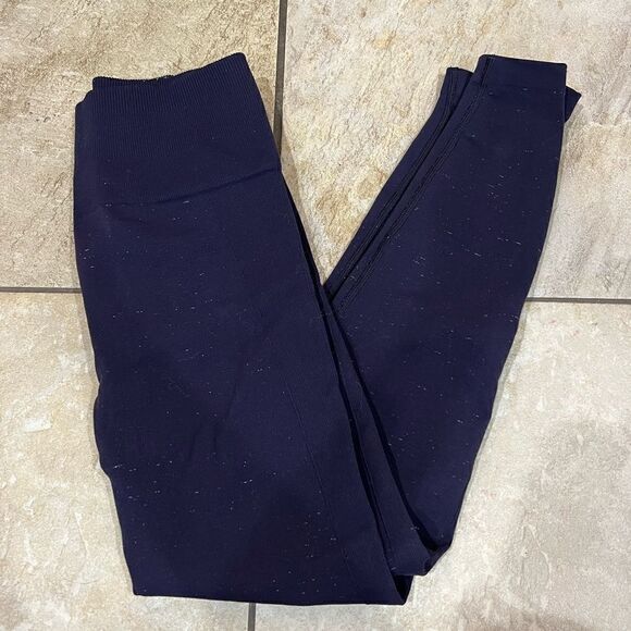 Lululemon leggings  - Picture 1 of 4